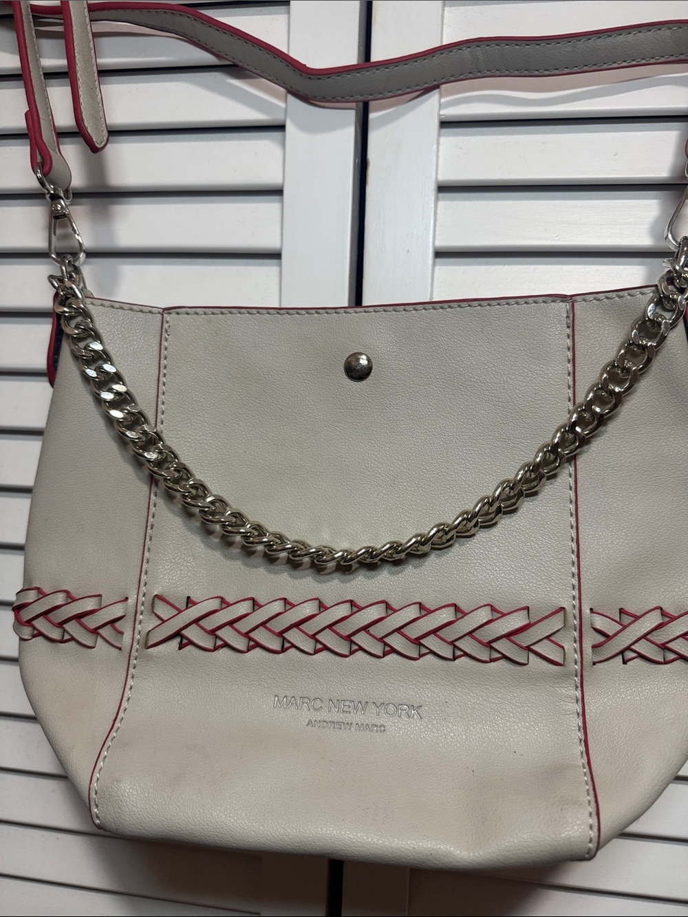 Marc New York Cream Leather Shoulder Bag with Pink Trim and Chain